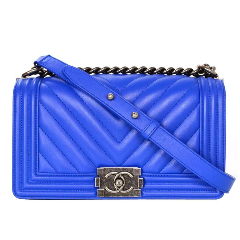 Chanel NEW 2016 RARE Cobalt Blue Chevron Old Medium Boy Bag at 1stDibs blue boy bag cobalt blue chanel bag blue chanel boy bag