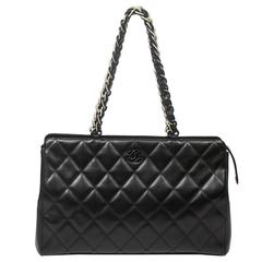 Chanel - Tote Black Quilted Leather