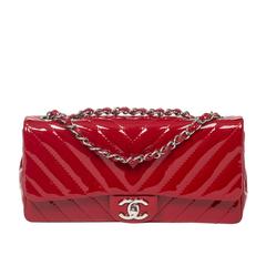 Chanel - East West Flap Red Chevron Quilted Patent Leather