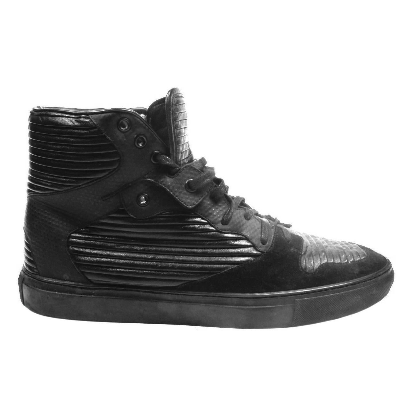 Balenciaga Sneakers - US 11 - 44 - Pleated Black Leather Arena Shoe