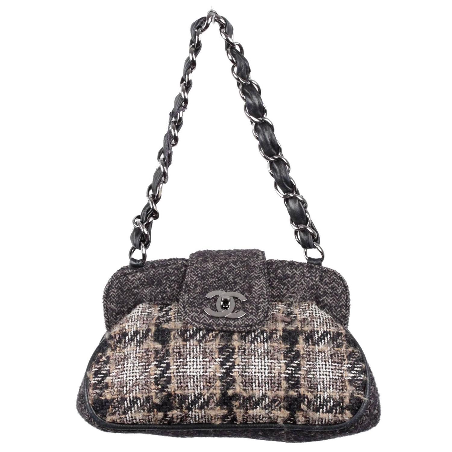 CHANEL Black Tweed FRAME BAG Shoulder Bag HANDBAG For Sale at 1stdibs