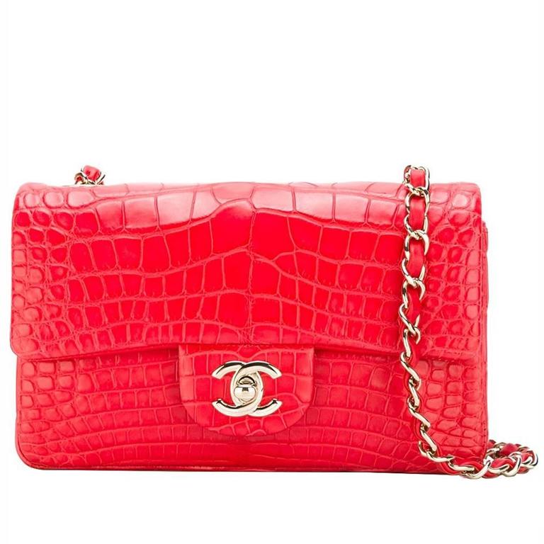 Chanel - Authenticated Timeless/Classique Handbag - Alligator Pink Crocodile for Women, Never Worn