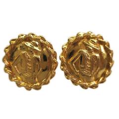 Chanel Vintage Gold Mademoiselle Woman Motiff Round Button Stud Earrings in Box