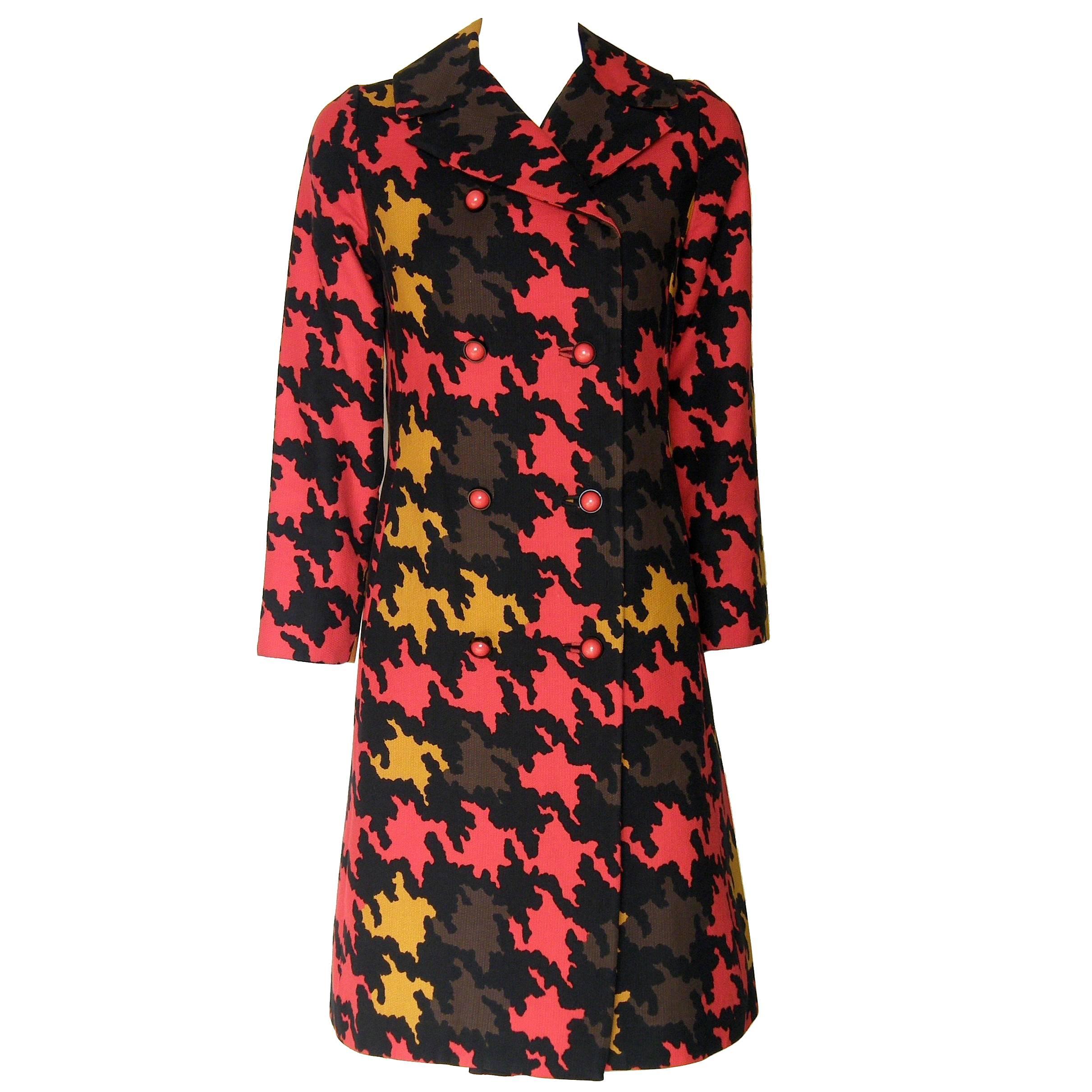 Mod Coat with Abstract Op Art Houndstooth Print Fabric For Sale