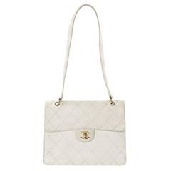White Chanel Vintage Leather Shoulder Bag