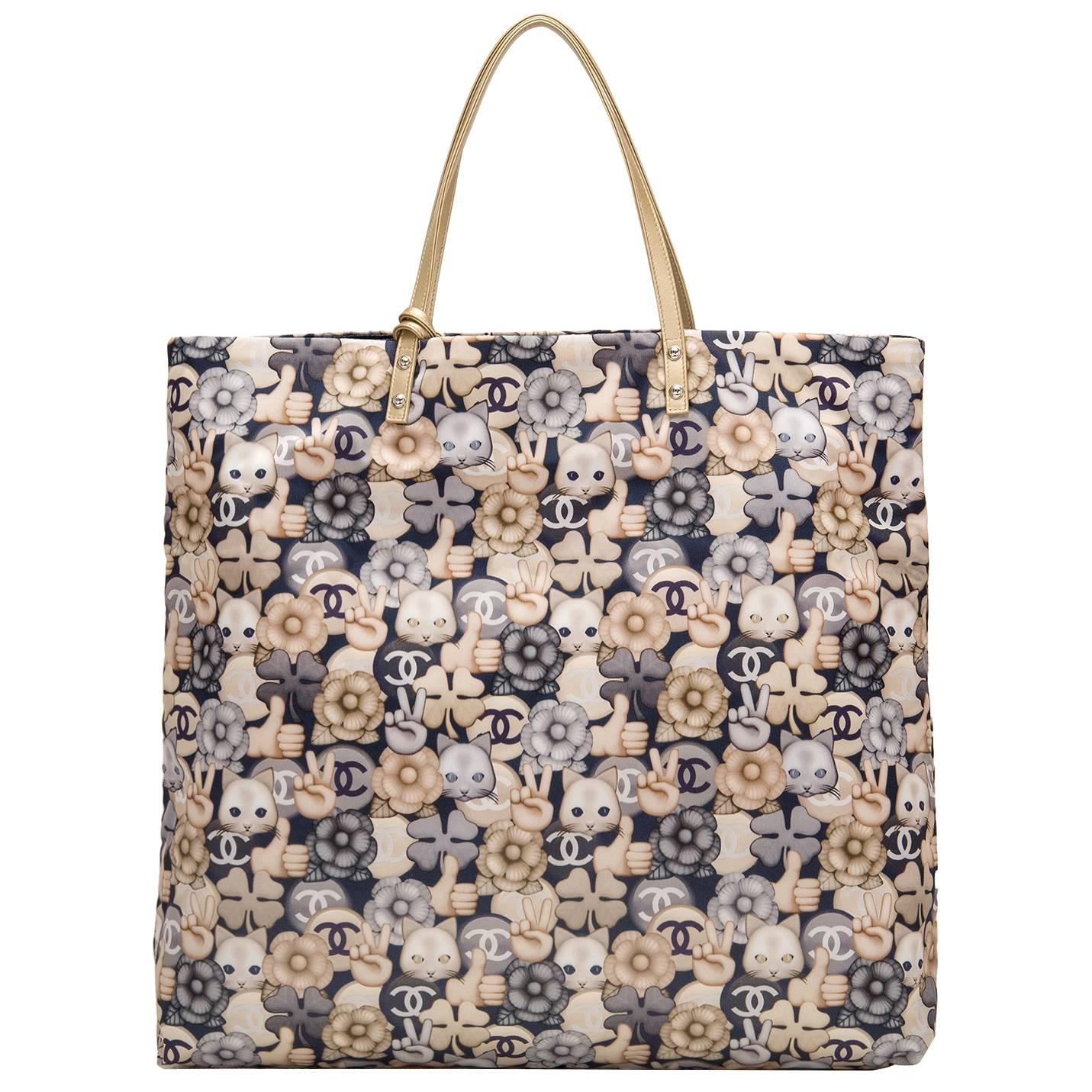 Chanel Navy, Grey And Gold CC Peace Cat Graphic Printed Large Shopping Tote For Sale