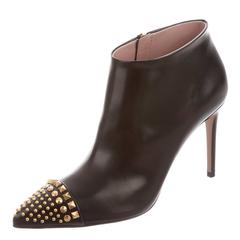 Gucci NEW Black Leather Gold Metal Ankle Boots Booties Shoes in Box