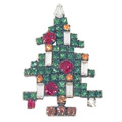 Retro Weiss 5 Candle Christmas Tree Brooch