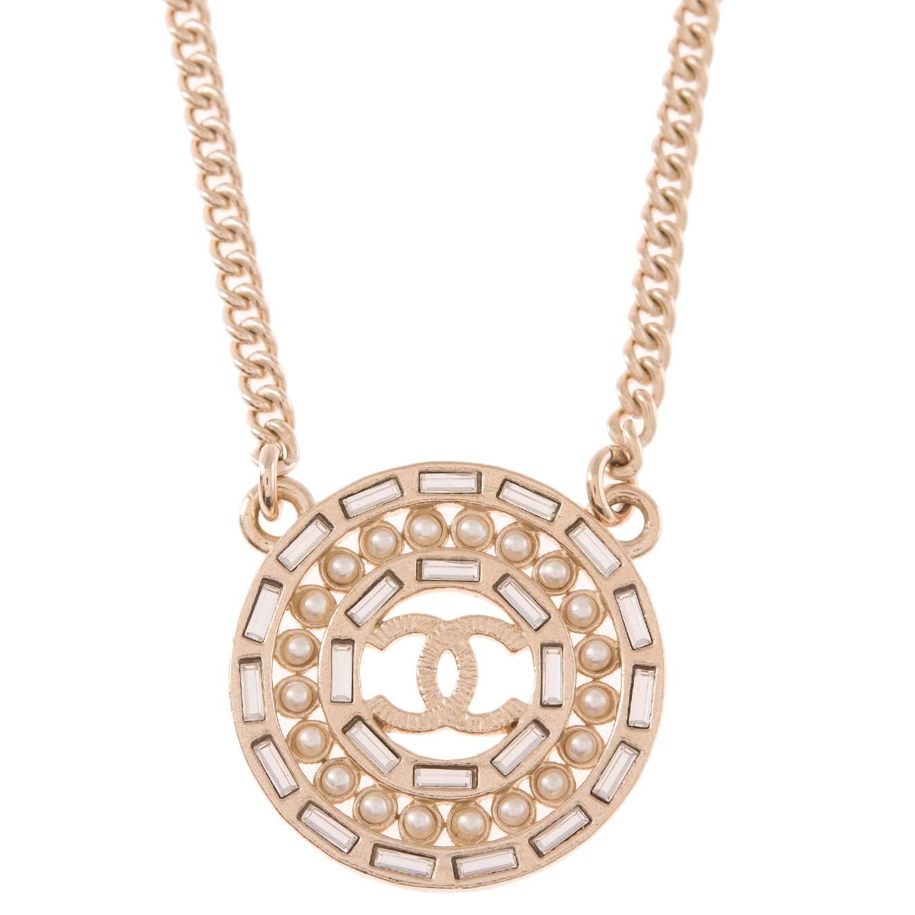 Chanel Faux Pearl And Crystal CC Logo Medallion Pendant Necklace For Sale