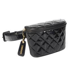 Chanel Fanny Pack - Belt Bag Black Patent Leather Quilted Gold Belt CC Vintage