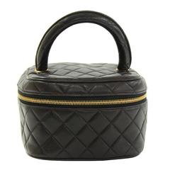 Vintage Chanel Vanity Black Quilted Leather Cosmetic Hand Bag
