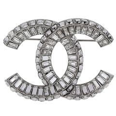 CHANEL Baguette Crystal CC Brooch Silver 62525