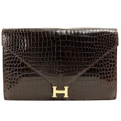 Hermès Brown Crocodile Lydie Clutch with Strap