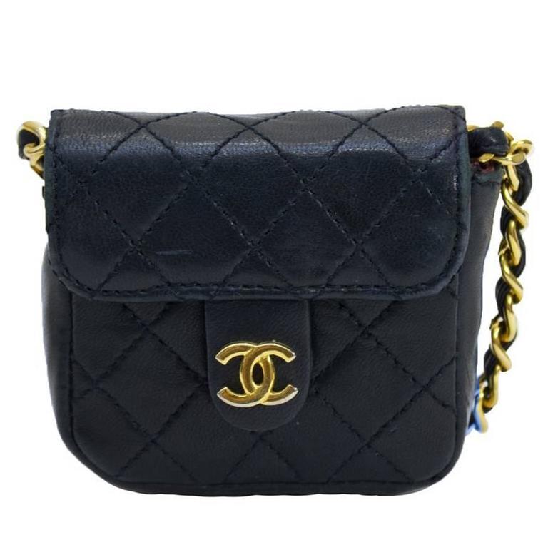 navy quilted bag