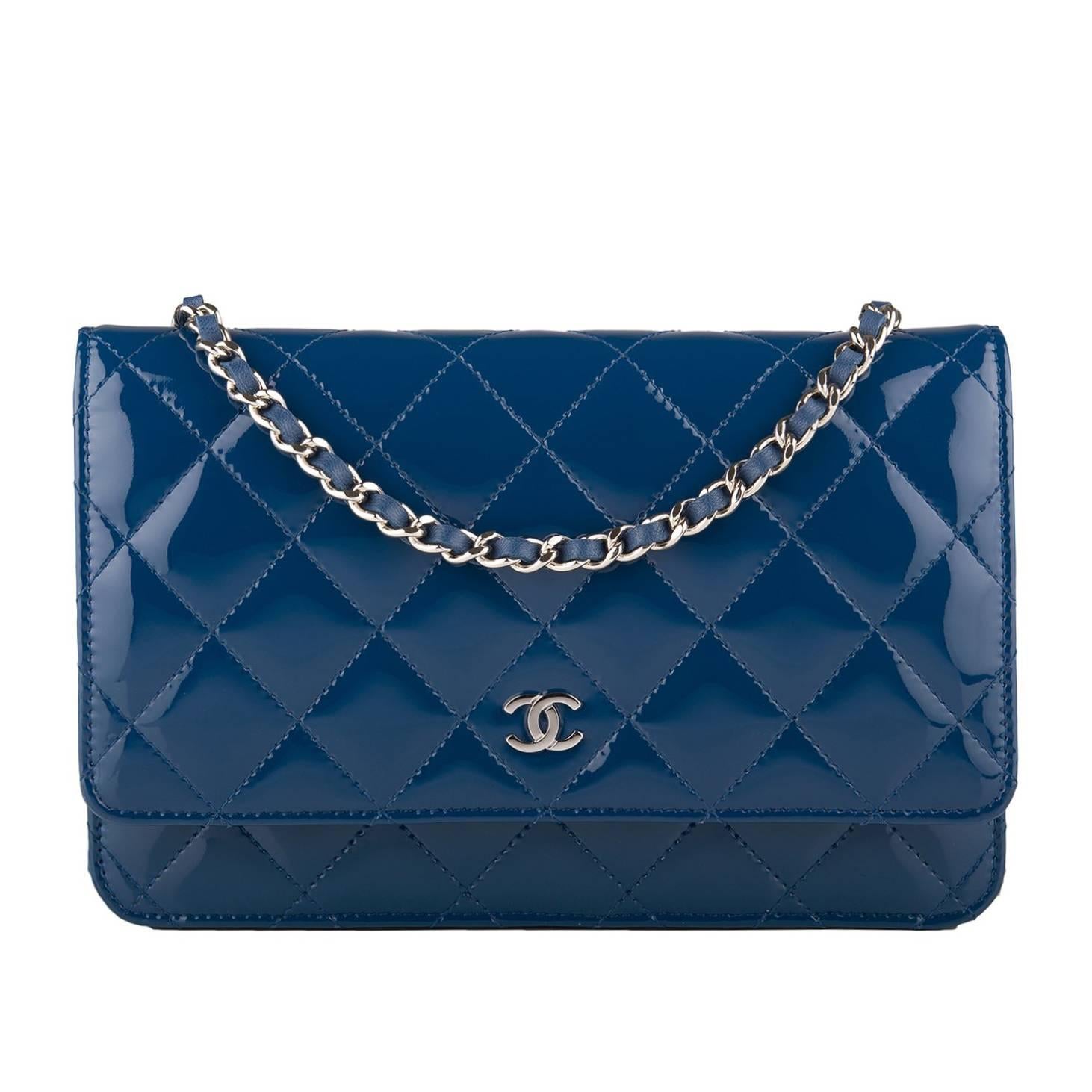 Chanel Dark Blue Quilted Patent Classic Wallet On Chain (WOC) For Sale