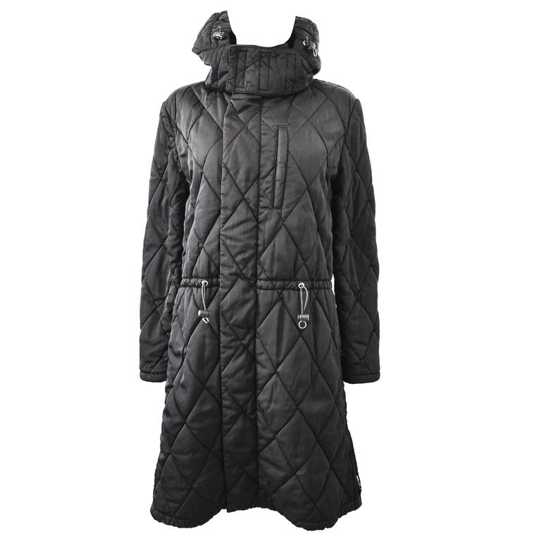 Yohji Yamamoto Black Quilted Parka Coat with Hood For Sale at 1stdibs