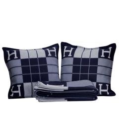 Used Hermes Avalon III Set Blanket & Cushions Ecru / Peacoat Blue Color 2016