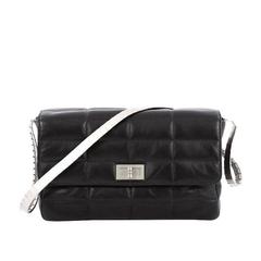 Sac à rabat Chanel Vintage Chocolate Bar Mademoiselle en cuir matelassé Moyen