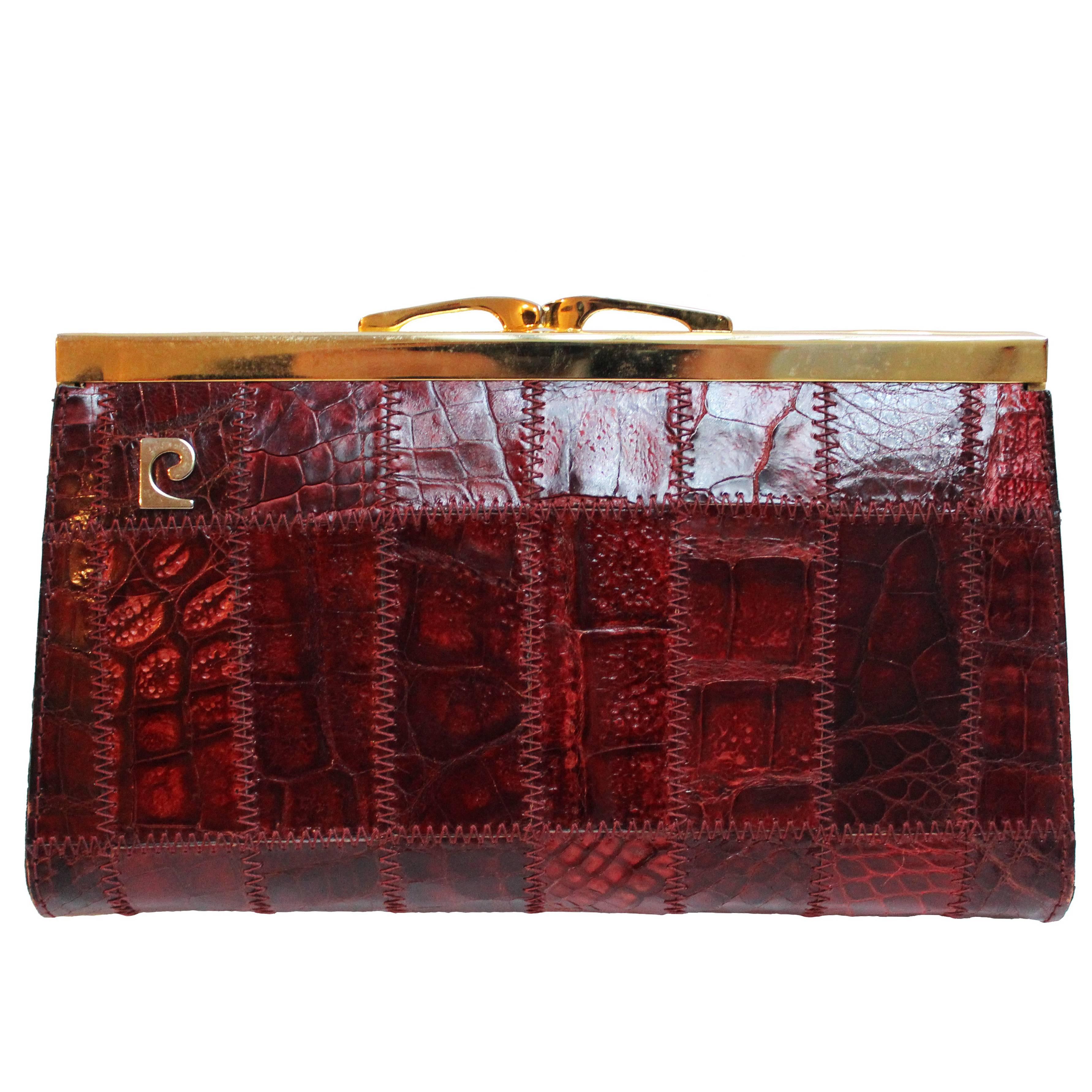 Burgunderrote Krokodil-Tasche von Pierre Cardin