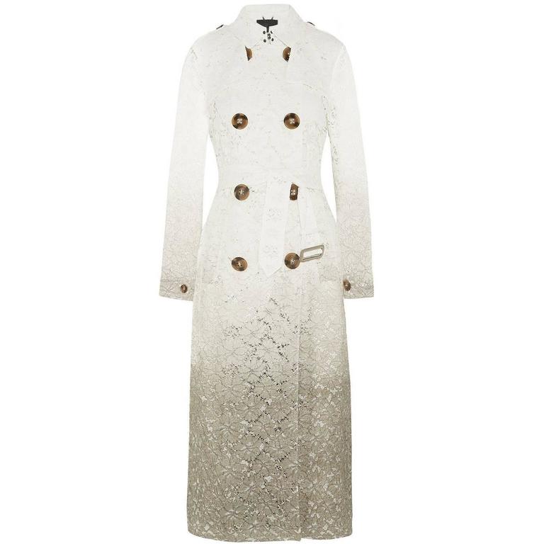 Burberry Prorsum Beige Dip Dye Dégradé Lace Trench Coat 44 UK 14 For Sale  at 1stDibs | burberry lace trench coat, burberry lace trench