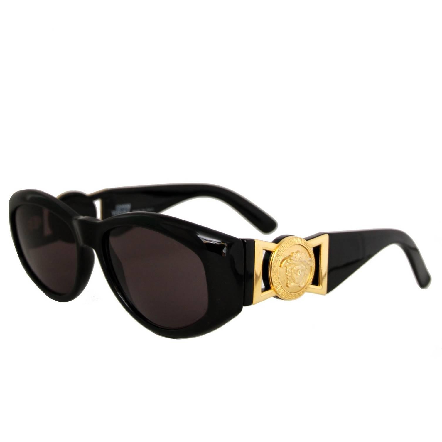 90s Gianni Versace Black Sunglasses w. Gold Medusa