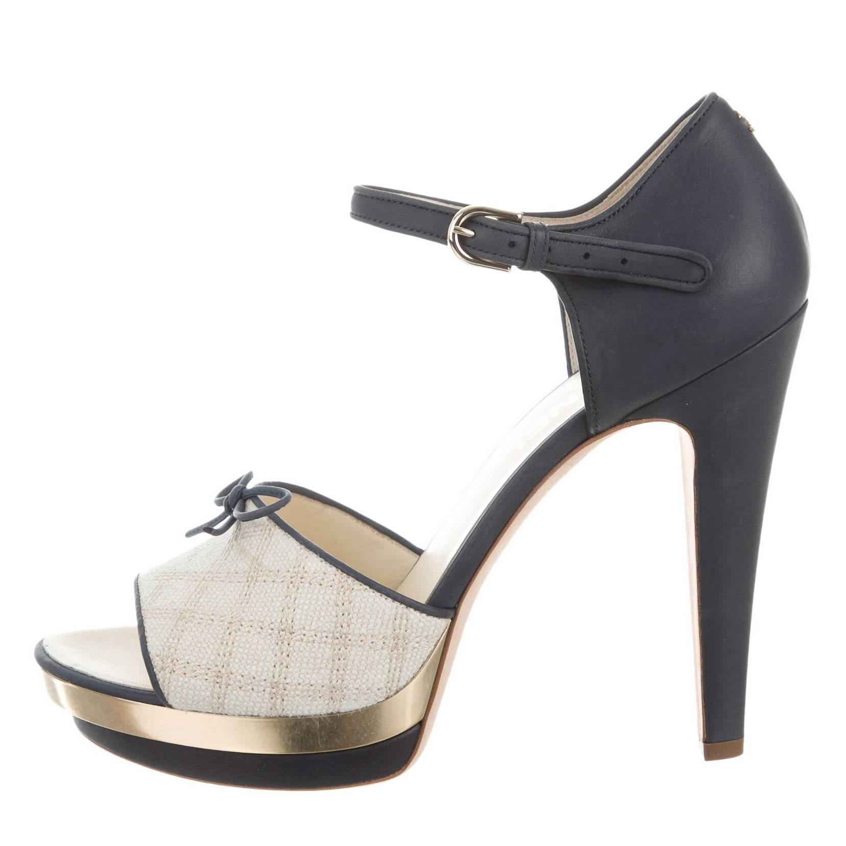 Chanel NEW & SOLD OUT Leather Tweed Bow Mary Jane Heels Pumps in Box