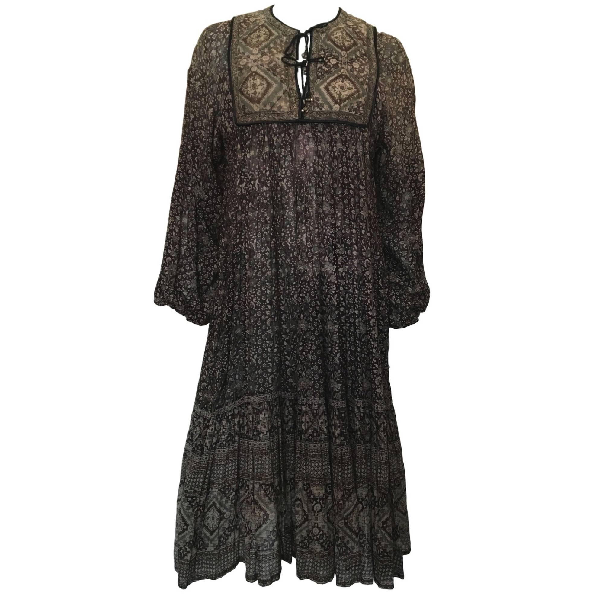 Vintage 1970s PHOOL Lightweight Cotton Floral Dress Quilted Yoke