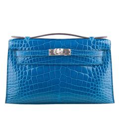 Hermes Kelly 20 Mini Sellier Bag Blue de Royal Chevre Leather Gold Har –  Mightychic