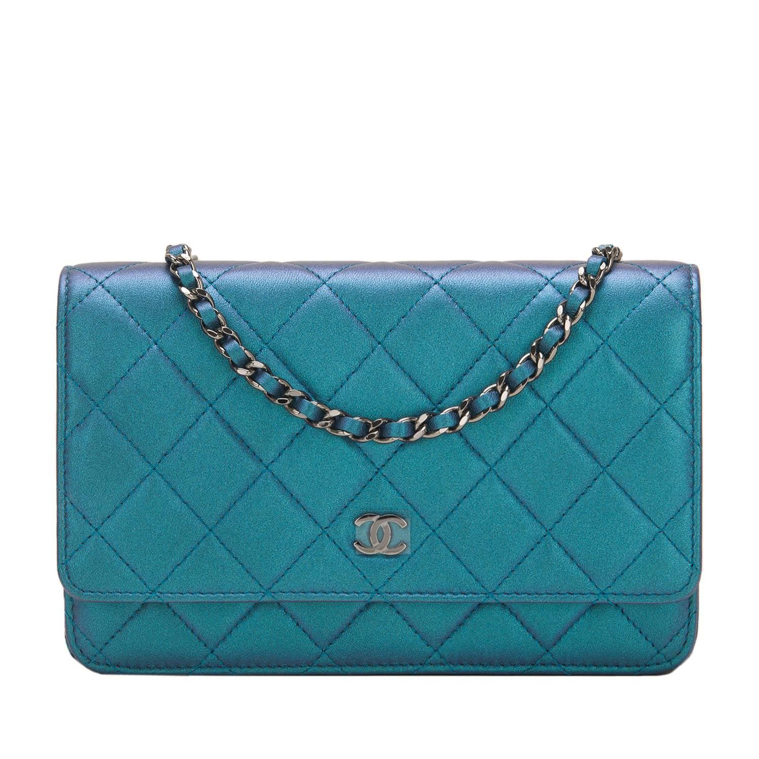 Chanel Iridescent Turquoise Lambskin Classic Wallet On Chain (WOC) For Sale