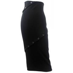 Alexander McQueen Collection 1996 Jupe taille haute boutonnée en spirale