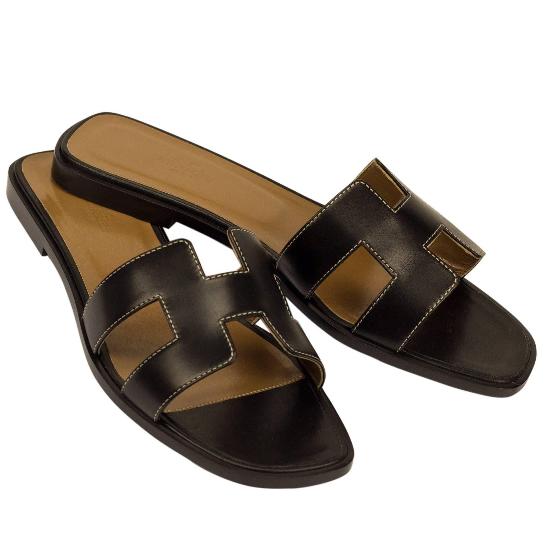 Hermes Woman Sandals "Oran" Box Leather Black with Ecru Stitching Color 8 Size