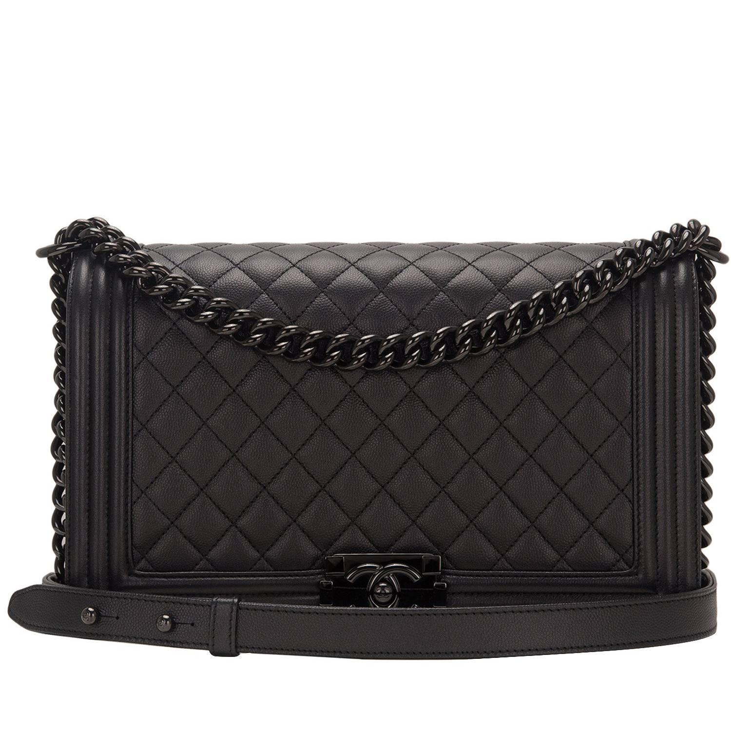 Chanel SO Black Quilted Grained Lambskin New Medium Boy Bag For Sale
