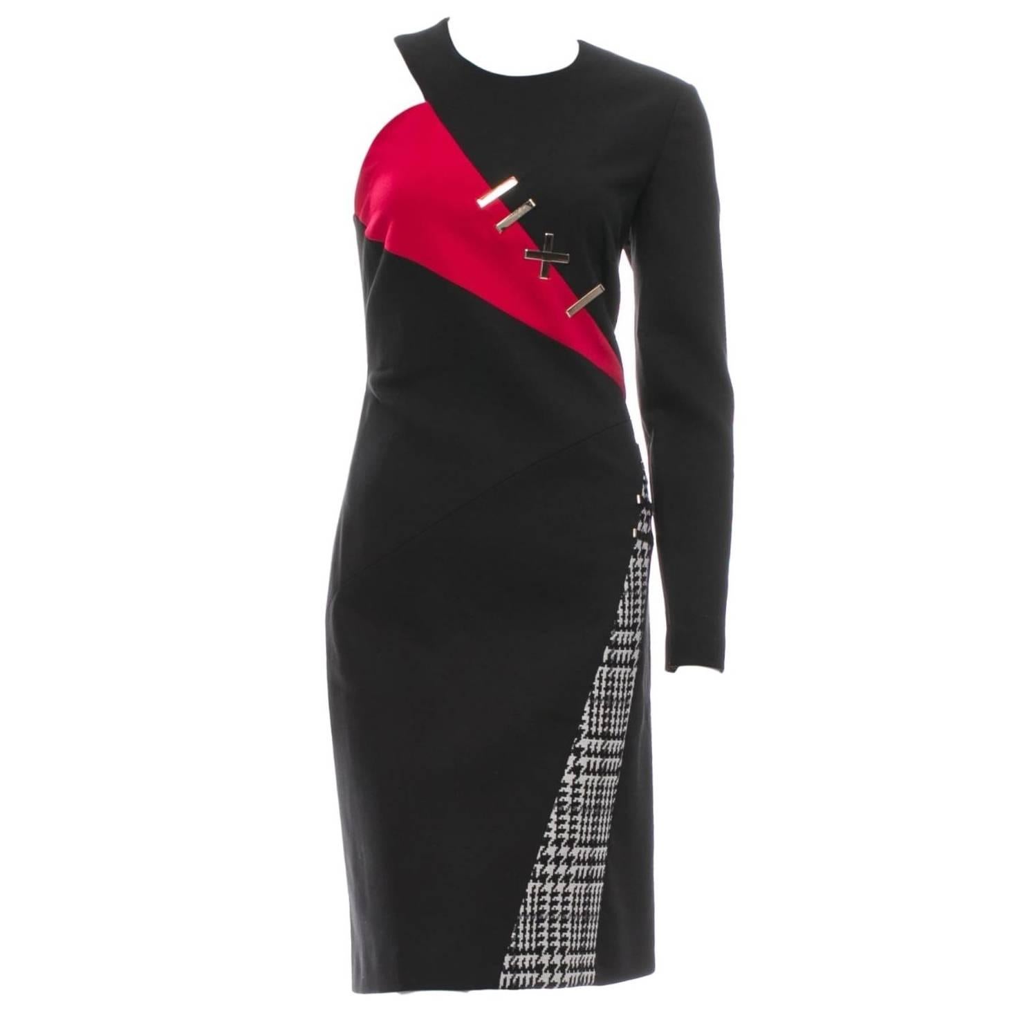 Ein-Schulter Color-Block-Cocktail-Metall von Versace  Kleid It. 38, 40, 42. im Angebot