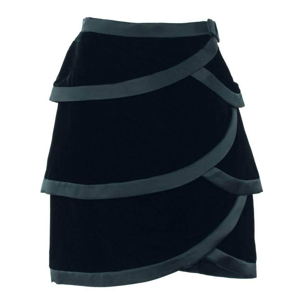 Valentino Women's Black Silk Trimmed Velvet Skirt For Sale
