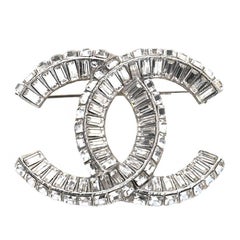 Chanel NEW 2017 Crystal Encrusted CC Brooch Pin