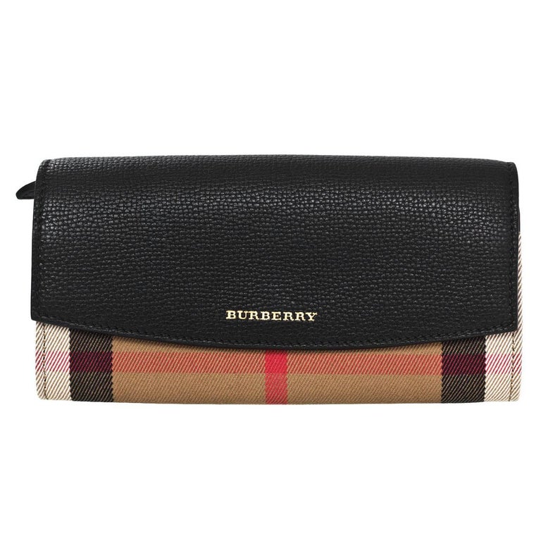 Burberry House Check Porter Wallet NEW with DB For Sale at 1stDibs ...