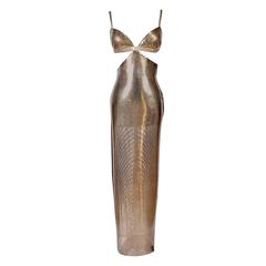 Gianni Versace A/H 1994 - Longue robe en maille métallique dorée