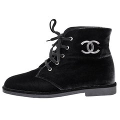 Chanel 2017 SOLD OUT Grey Velvet CC Ankle Boots Sz 38 NIB
