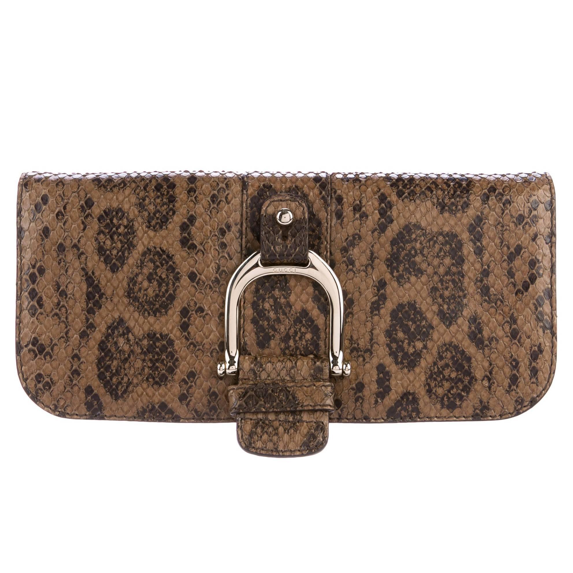 Gucci Taupe Snakeskin Leather Gold Emblem Evening Envelope Flap Clutch Bag