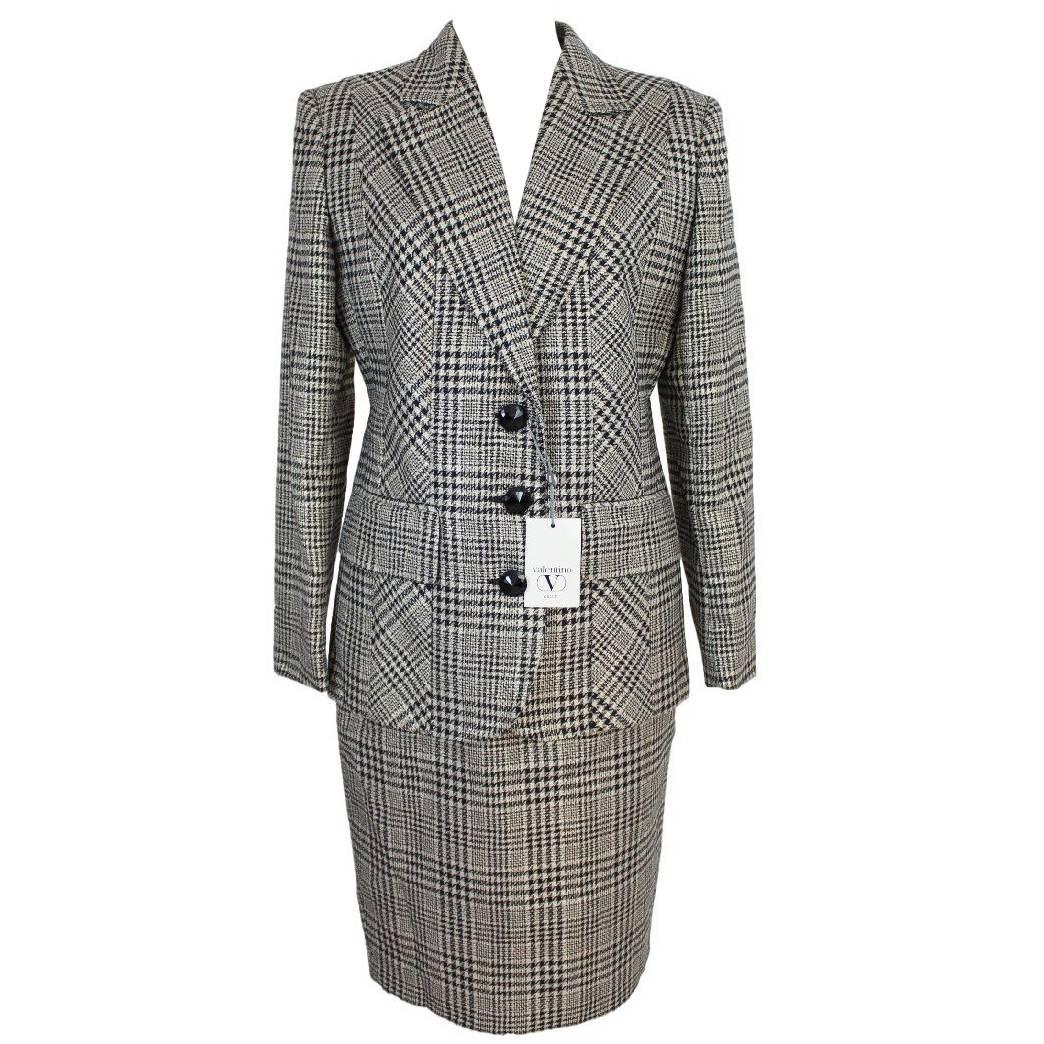 Valentino Pied De Poule Gray Wool Italian Skirt Suit, 1990s size 8 For Sale