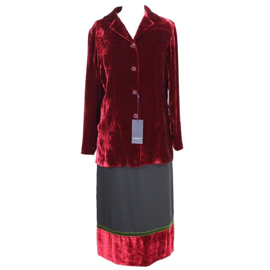 Burberry London skirt suit velvet red jacket size 42 it made italy 1990s NWT For Sale
