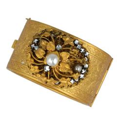 Miriam Haskell Gilt hinged cuff bracelet 9