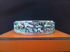 Hermès Enamel Bracelet Reindeer La Vie Du Grand Nord PHW Size 65 From SPA Rare