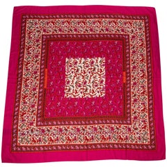 Hermes GM Shawl Chasse en Inde Fuchsia Pink Cashmere Silk Vintage