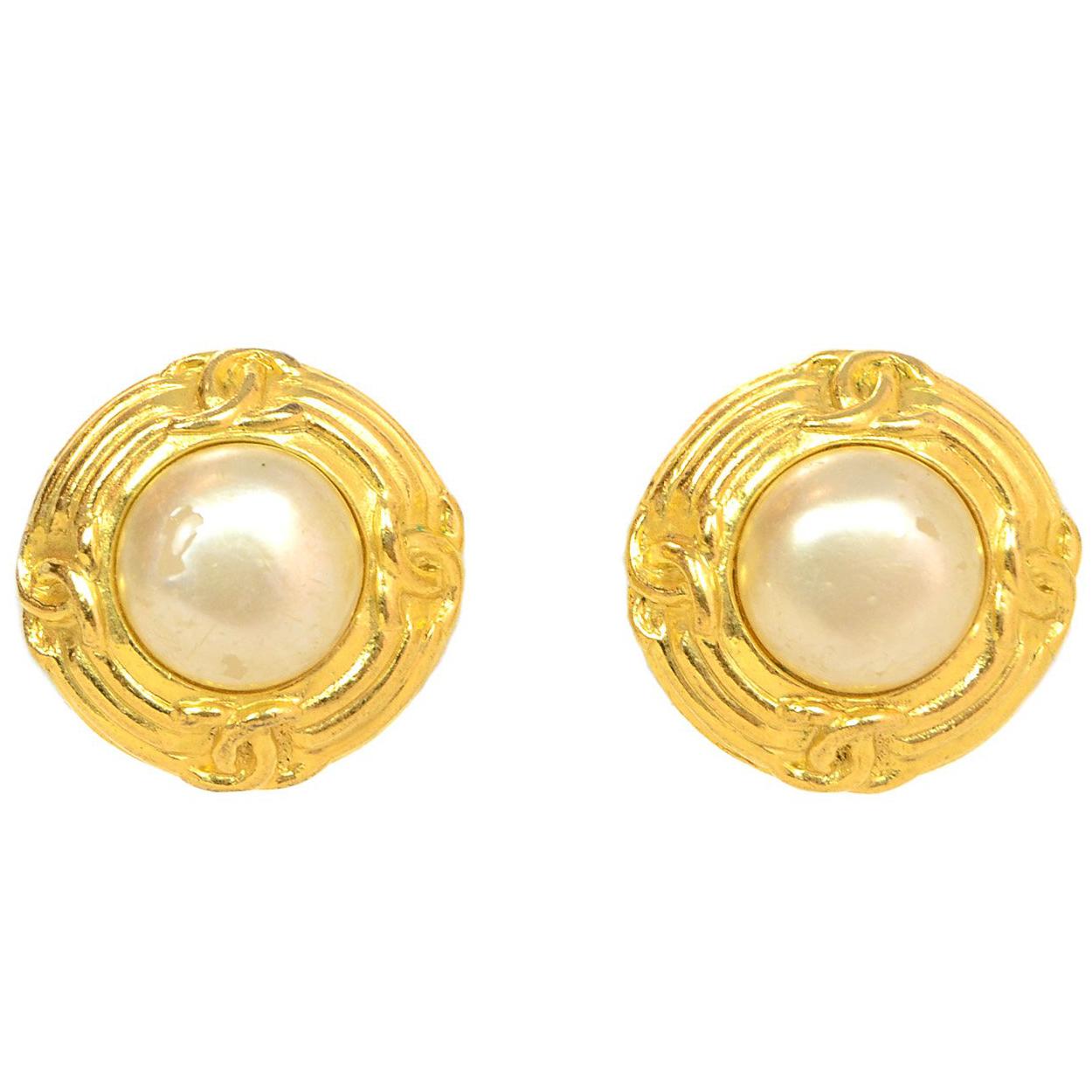 Chanel '93 Vintage Goldtone Circle CCs And Center Faux Pearl Clip On Earrings