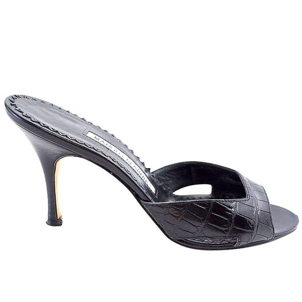 Manolo Blahnik Shoe Black Crocodile Timeless Mule 37.5 / 7.5 In Excellent Condition In Miami, FL