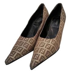 1990s Fendi monogram decollete 12