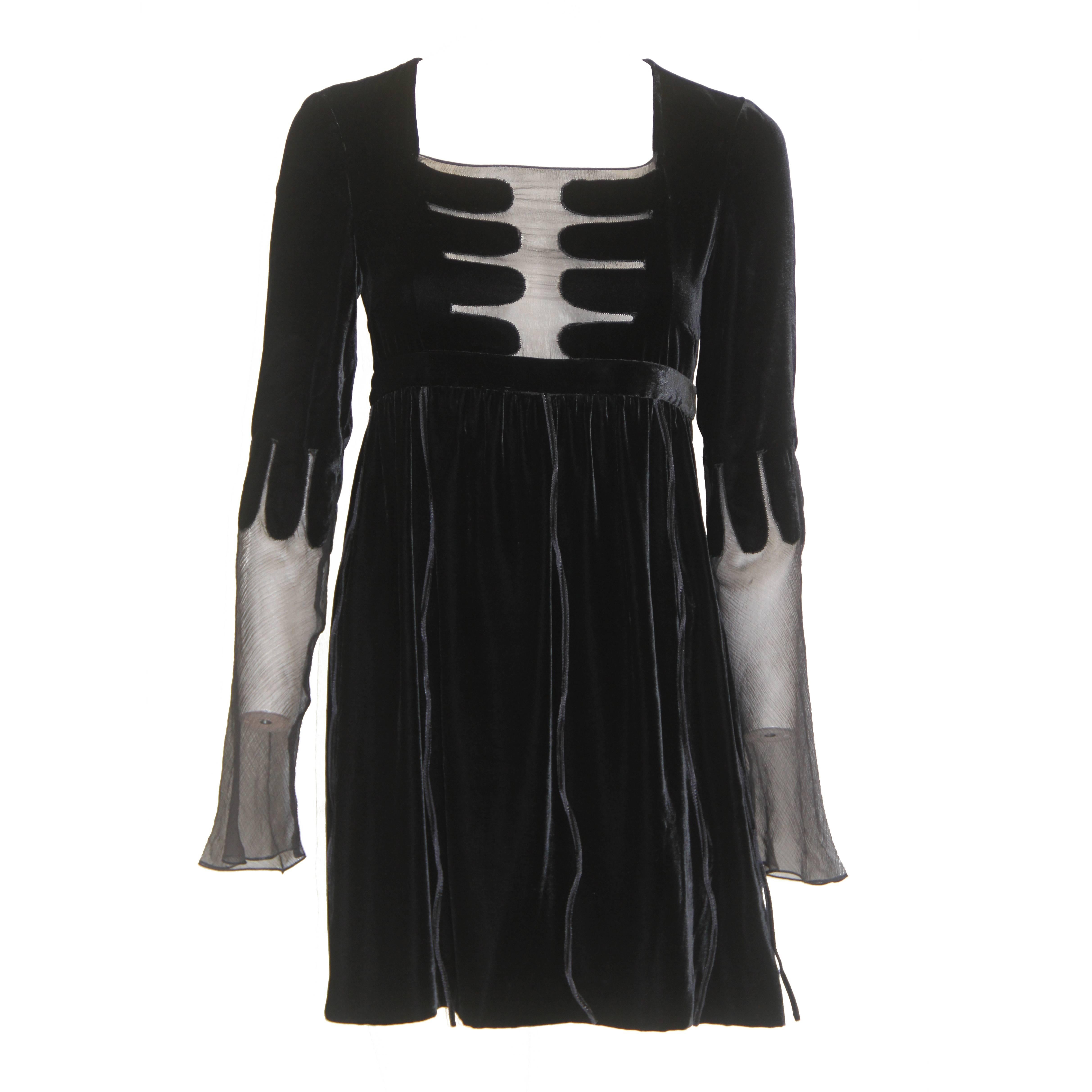 Iconic Tom Ford For Gucci Finale Babydoll Dress Fall 2001 For Sale