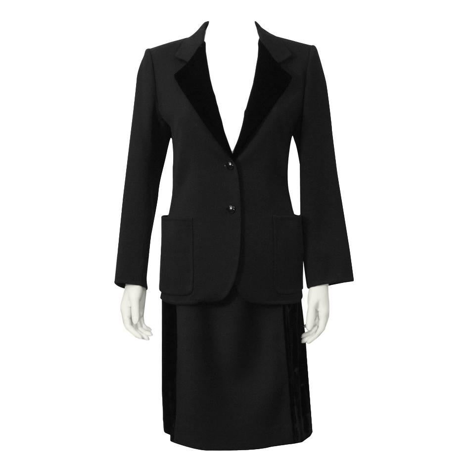 1970's Mila Schon Black Wool and Velvet Skirt Suit For Sale