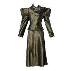 Chloe Avant Garde Olive Green Silk Jacket + Skirt Suit Ensemble 11